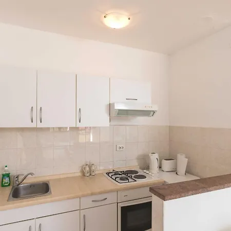 Apartment House Ariva - With Balcony 3 Adults - A1