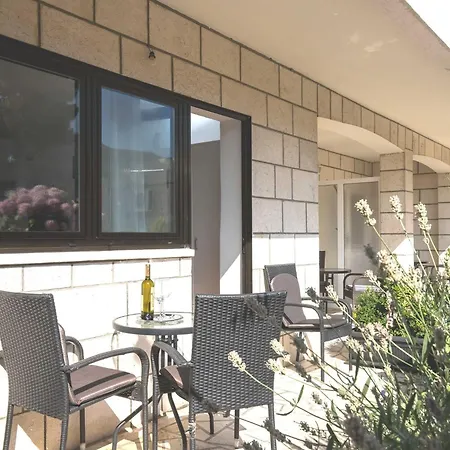 House Ariva - With Balcony 3 Adults - A1 Apartment Dubrovnik