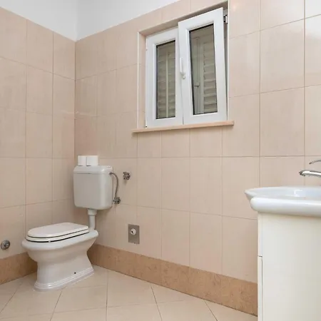 House Ariva - With Balcony 3 Adults - A1 Lägenhet Dubrovnik