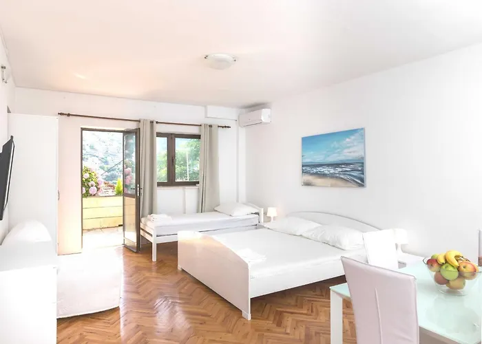 House Ariva - With Balcony 3 Adults - A1 Apartmán *